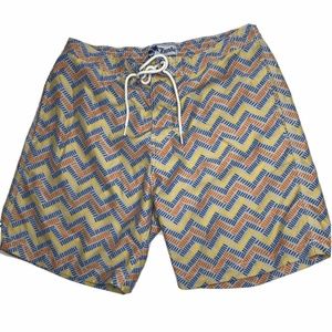 Trunks Surf & Swim Co Mens Board Shorts Size L